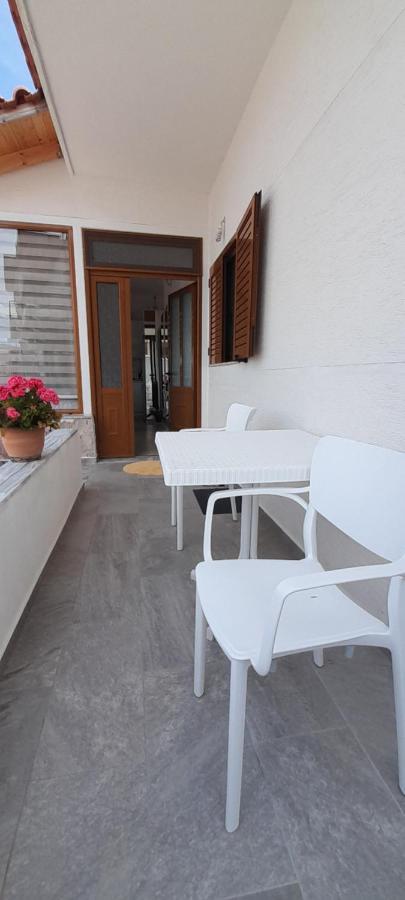 Luxury Dennis Home Sarande Luaran gambar