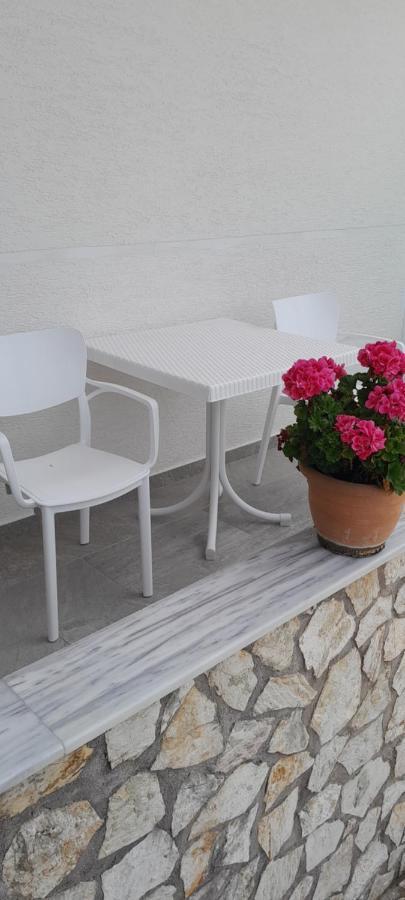 Luxury Dennis Home Sarande Luaran gambar