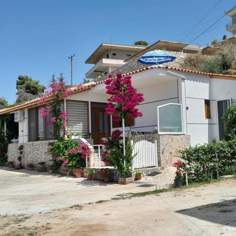 Luxury Dennis Home Sarande Luaran gambar